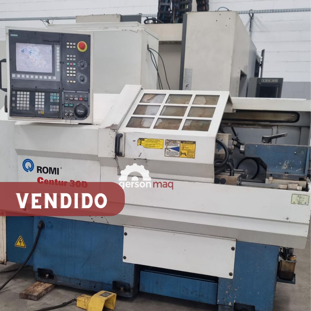 TORNO CNC ROMI CENTUR 30 D ANO 2008 500 mm